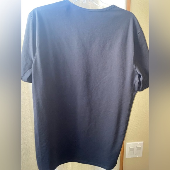 Lululemon T - Picture 3 of 3